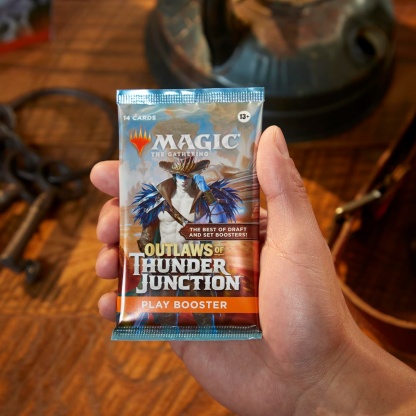 Magic the Gathering: Outlaws of Thunder Junction Play Booster Box - Image 5